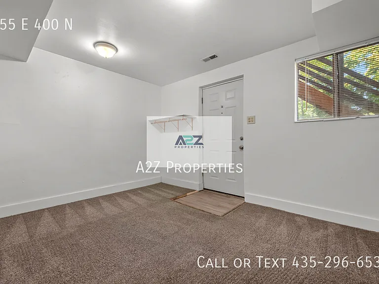 455 E 400 N — Photo 17