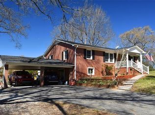 1982 Boyd Rd, Blackstock, SC 29014