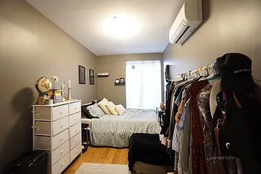 Rented by Rennit Inc.