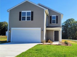 4831 Seven Hills Rd, Pfafftown, NC 27040