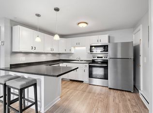 5 Turnpike Rd APT 210, Townsend, MA 01469