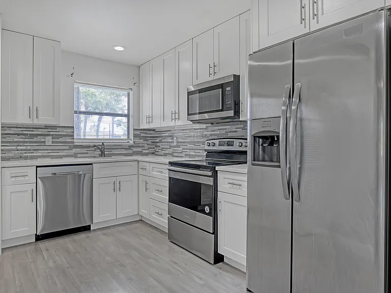 4575 Lucerne Lakes Blvd #103 — Photo 7