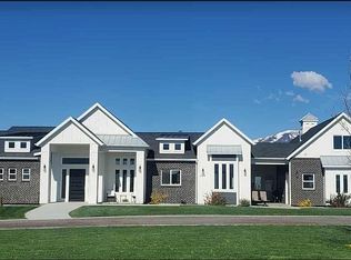 372 W 3000 S, Daniel, UT 84032