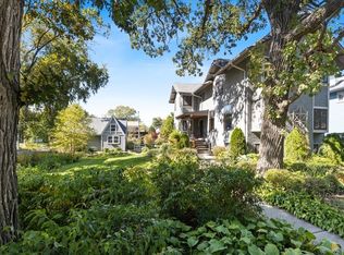 9236 S Winchester Ave, Chicago, IL