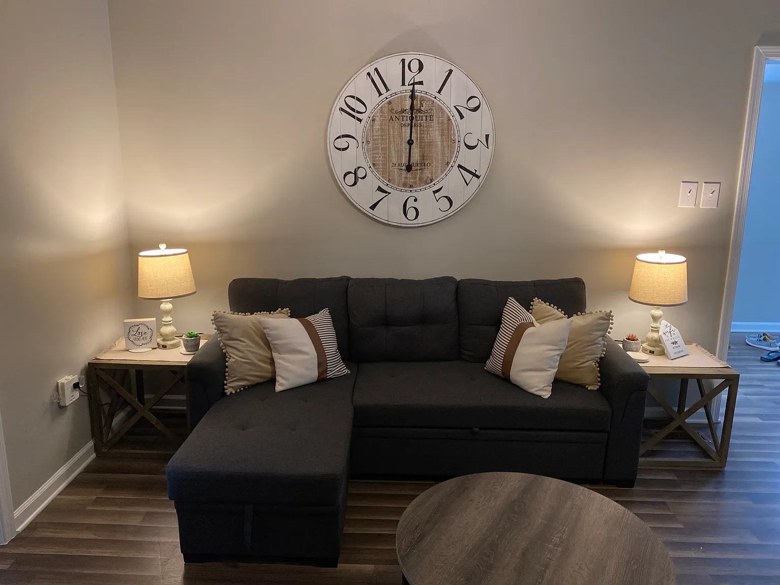 3 bed, 1400 sqft, $2,000 — Photo 3