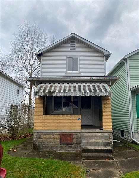 1st image of 611 E Kennedy St