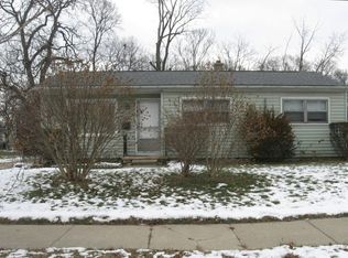 906 Holten St, Lansing, MI 48915