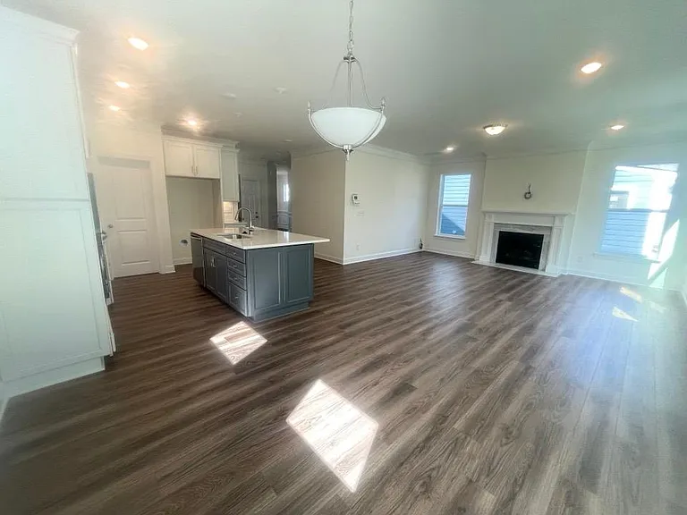 3893 Center Place Dr — Photo 10