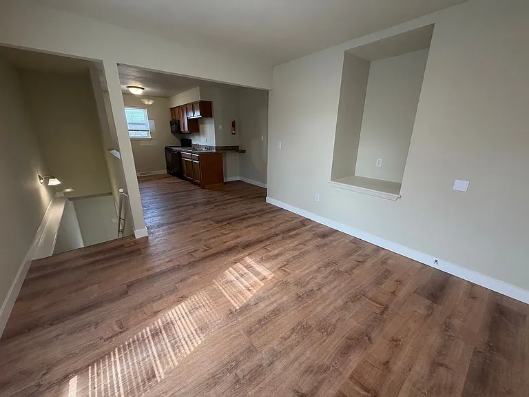 205 N West Blvd — Photo 17