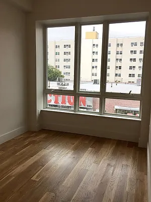 Rented by Manhattan Management LLC | media 72