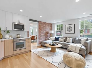 447 Avenue Of The Americas #5, New York, NY 10011