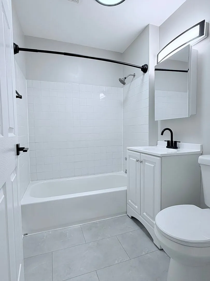 2411 W. McLean Ave — Photo 4