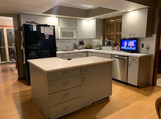 1866 Cedar Cir, Heath, OH 43056