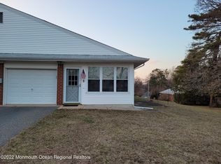 123 Tulip Ct #B, Manchester Township, NJ 08759