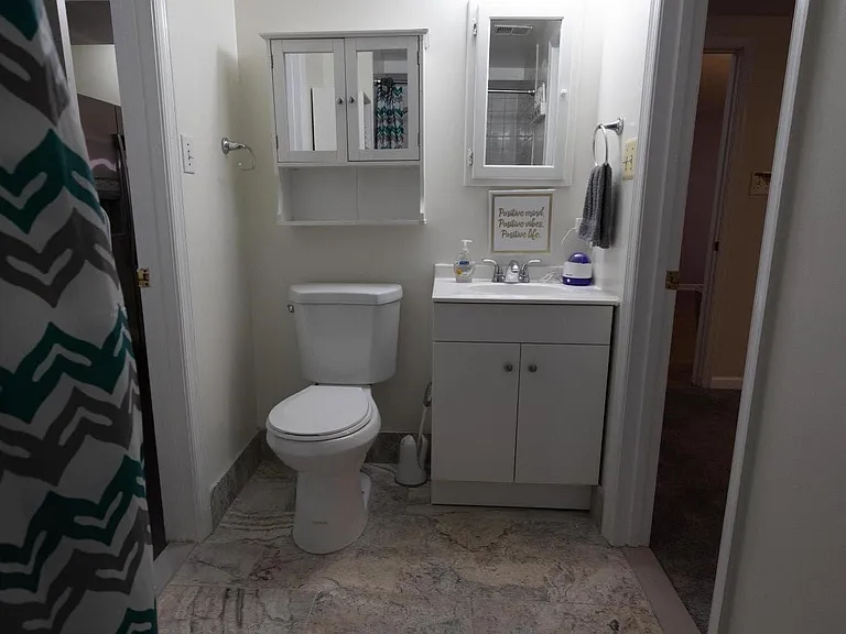 4209 Kilbourne Dr — Photo 5