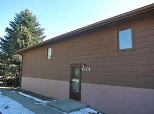 1301 Golden Valley Ln APT A, Minot, ND 58703