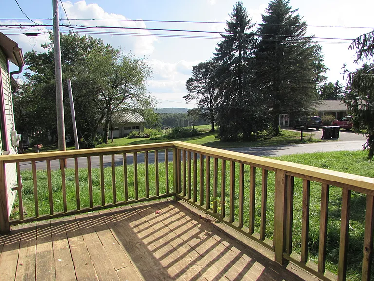 4865 Long Run Rd — Photo 3