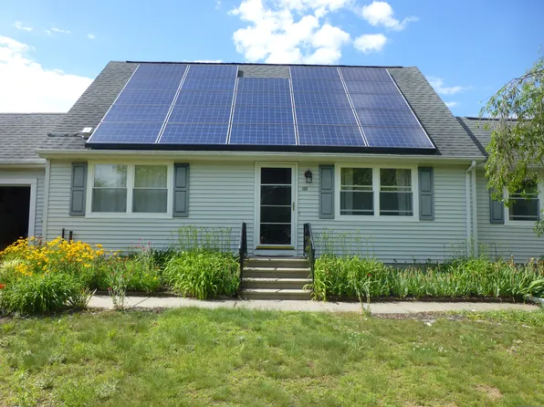 88 Pachaug River Drive, Griswold, CT 06351