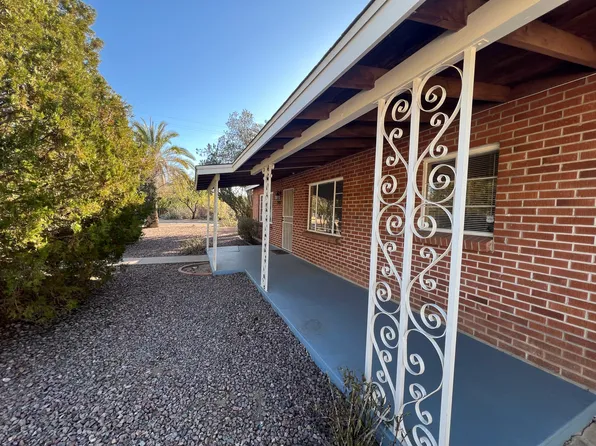 2901 N Forgeus Ave, Tucson, AZ 85716