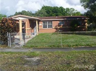2201 NW 196th Ter, Miami Gardens, FL 33056