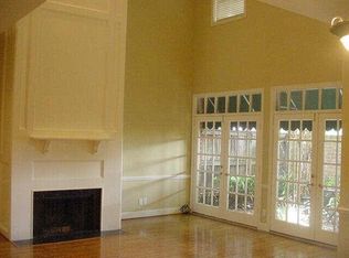 6738 Vanderbilt St #10, Houston, TX 77005