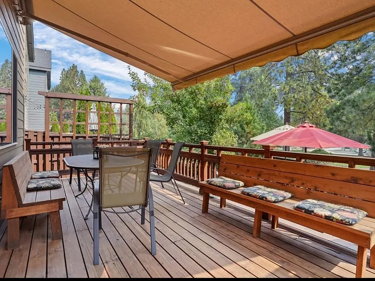 61330 Huckleberry Pl — Photo 47