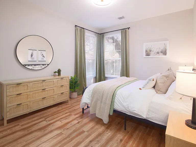 1502 Foster Dr — Photo 9