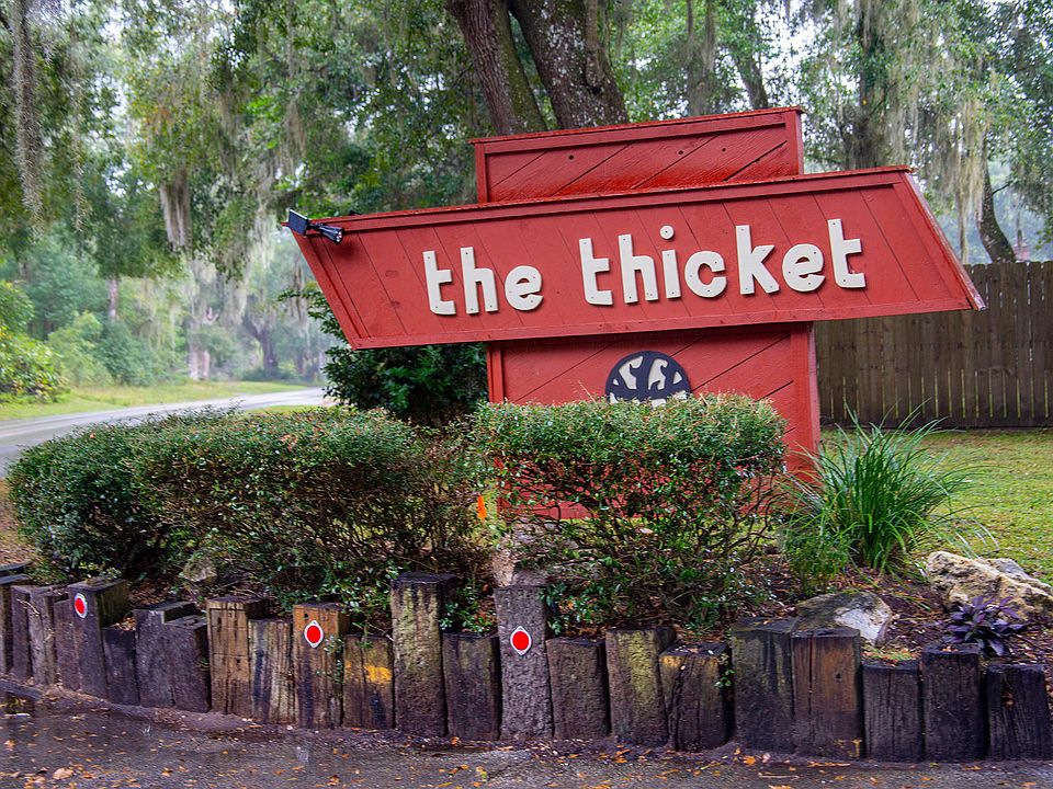 1st image of 104 Thicket Ln