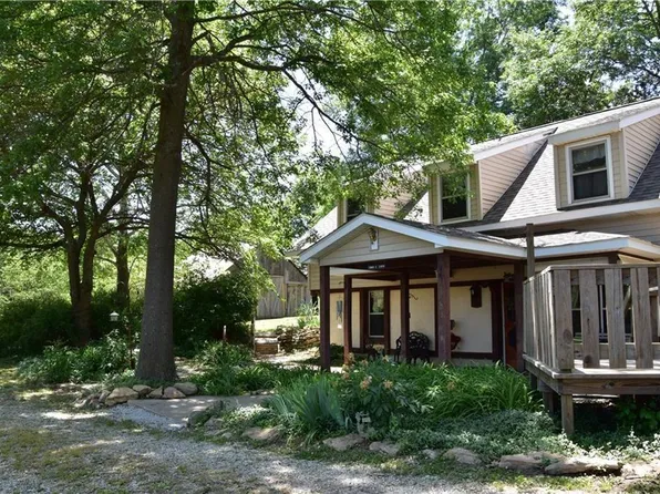 28001 & 28003 E 239th St, Harrisonville, MO 64701