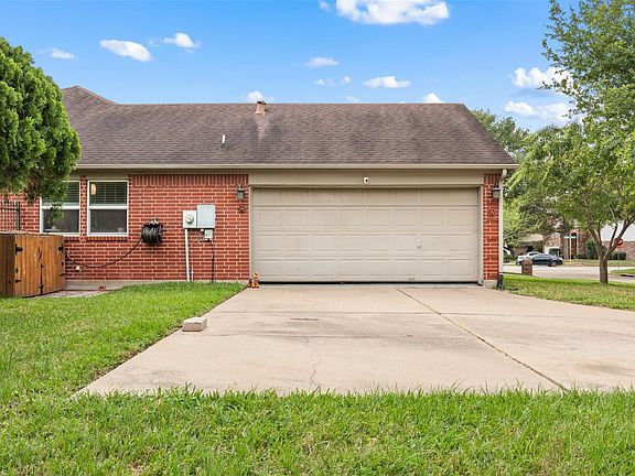 4th image of 21055 Northern Colony Ct