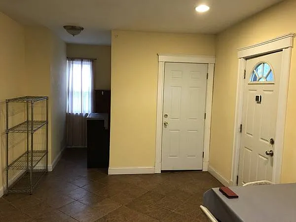 15 Magnus Ave #3 — Photo 3