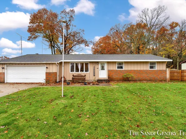 1635 Gaylord Dr, Muskegon, MI 49445