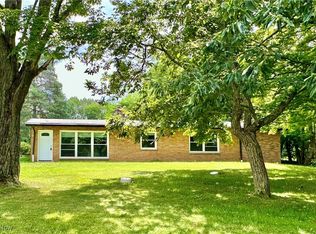 17575 Ridge Rd, North Royalton, OH 44133