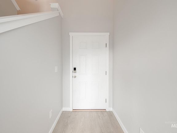 2nd image of 10776 Rutland St