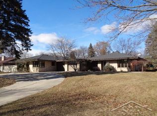 5550 Colony Dr N, Saginaw, MI