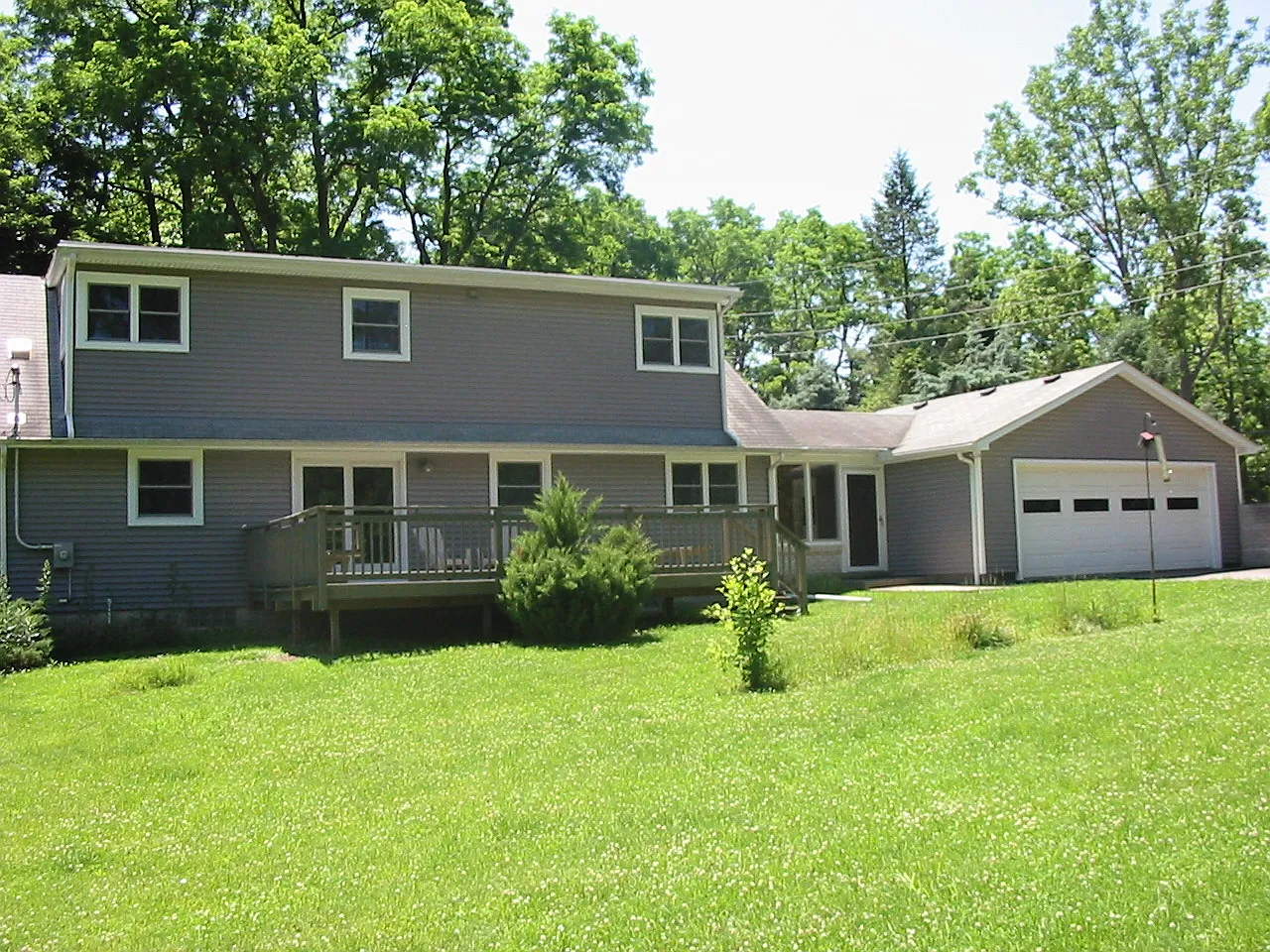 3 bed, 2.5 bath, 1646 sqft, $2,850 — Photo 1