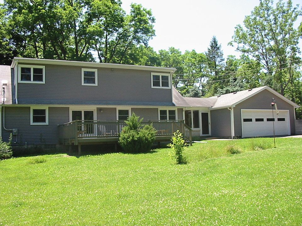 1st image of 1800 Silverbell Rd