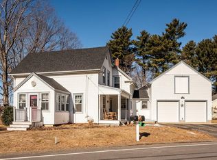 2 Cherry Rd, North Hampton, NH 03862