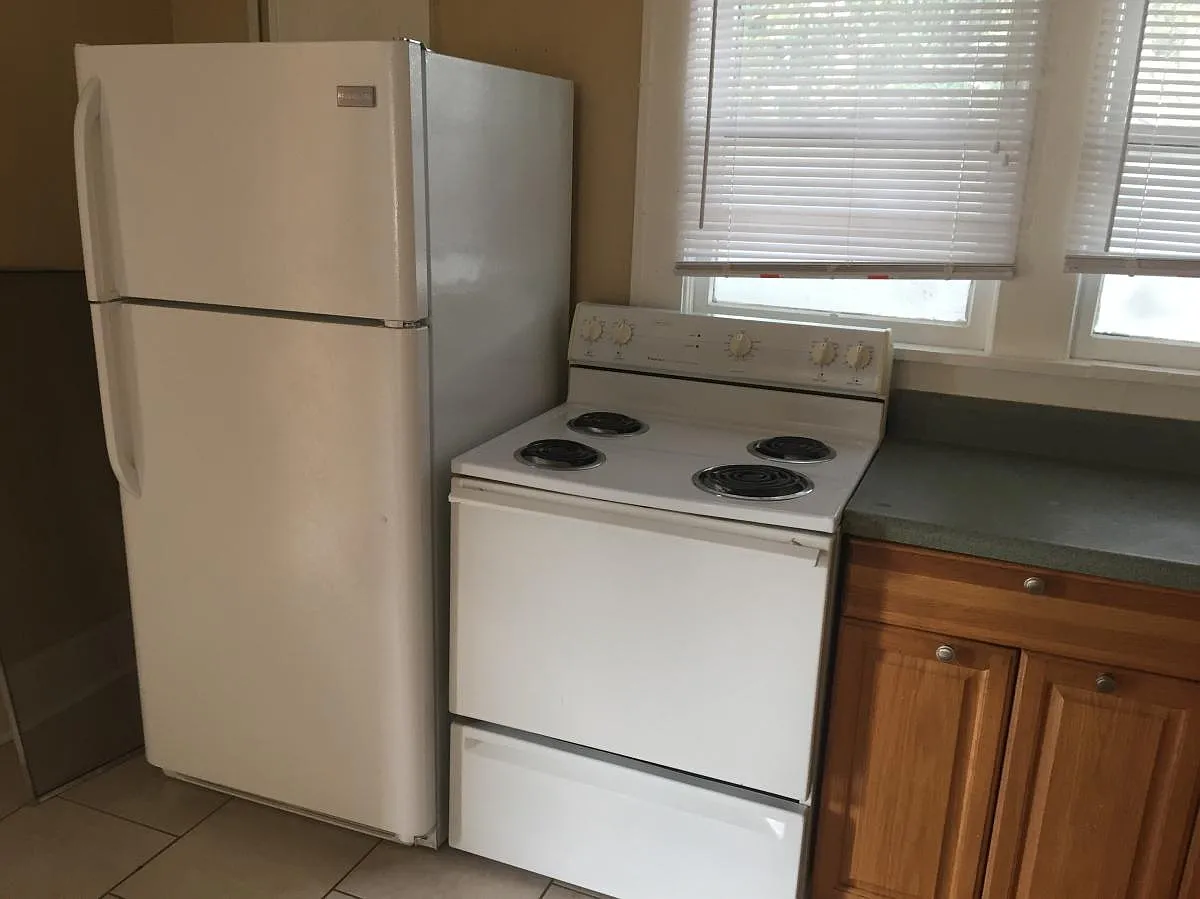 2 bed, 795 sqft, $1,350 — Photo 3