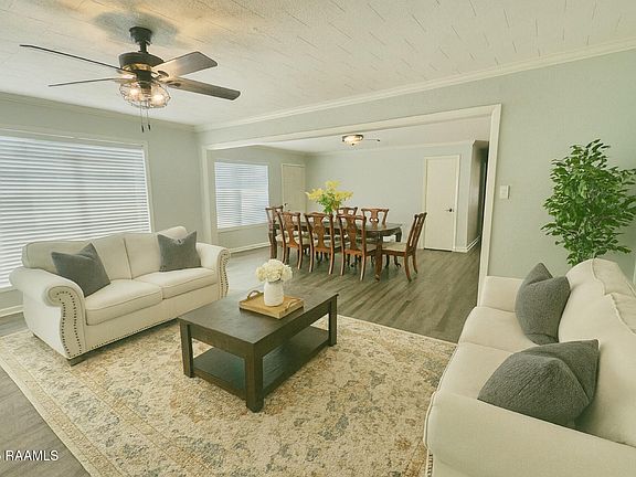 5th image of 148 Emerite Dr