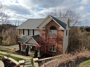35 Collinwood Dr, Pittsburgh, PA