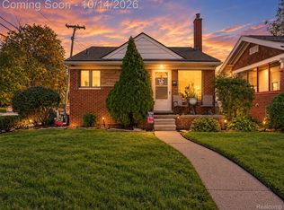 2001 Cornell St, Dearborn, MI 48124