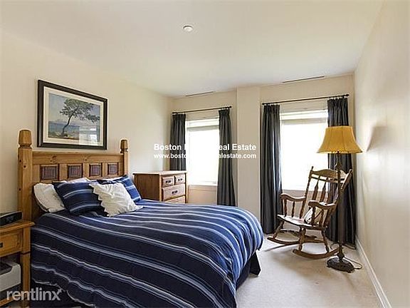 630 Hammond St. #209 Brookline Unit Photo 5