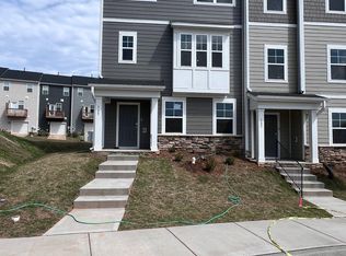 525 Brushford Ln, Wake Forest, NC 27587