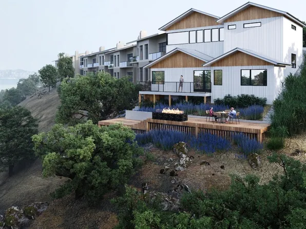 6700 Charing Cross Rd, Berkeley, CA 94705