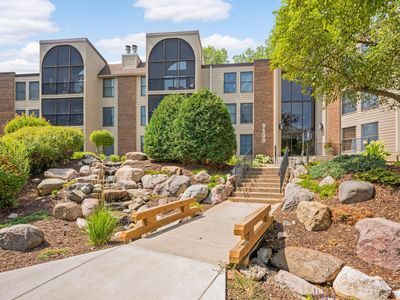 9500 Collegeview Rd APT 309, Bloomington, MN, 55437