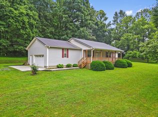 1463 Red Hill Valley Rd SE, Cleveland, TN 37323