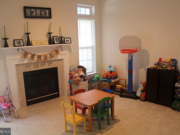 4th image of 3577 Ellery Cir