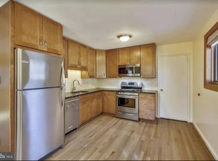 4801 Boiling Brook Pkwy, Rockville, MD 20852