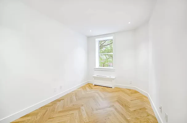 Rented by Corcoran | media 5